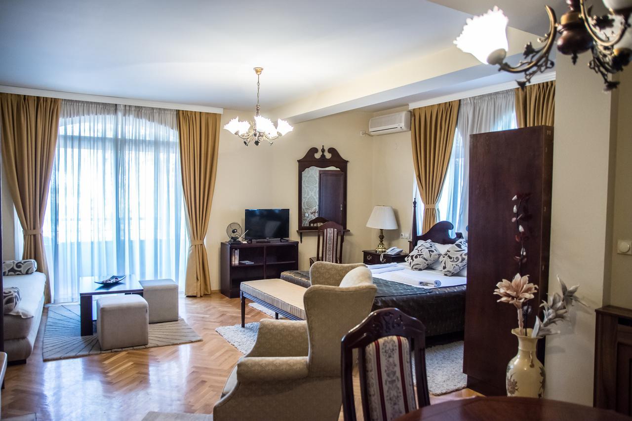 סקופיה Villa Alexander מראה חיצוני תמונה
